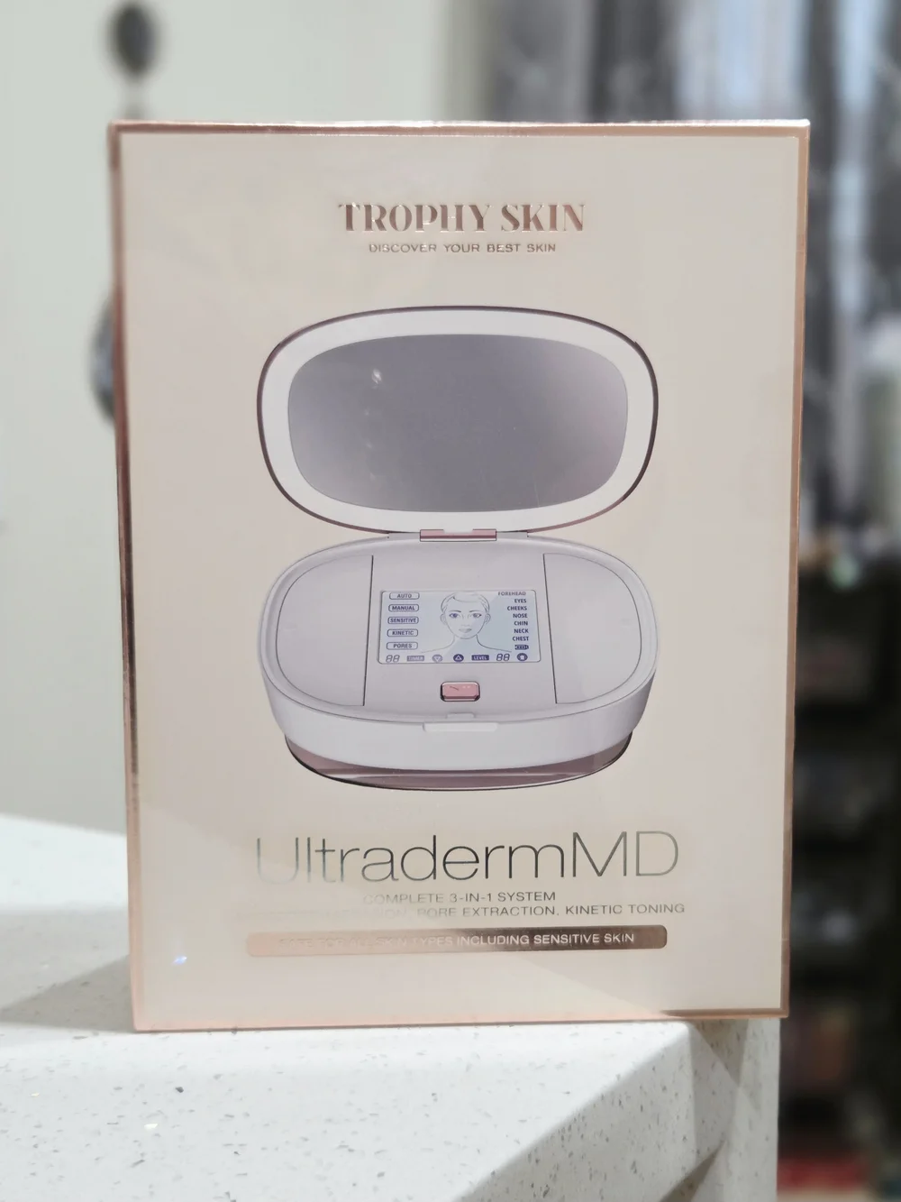 TROPHY SKIN UltradermMD 3-in-1 Skincare Device - White & Rose Gold